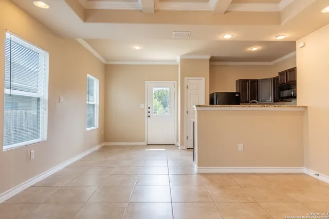 $995 | 5722 Golf Heights, Unit 1, San Antonio, TX 78244