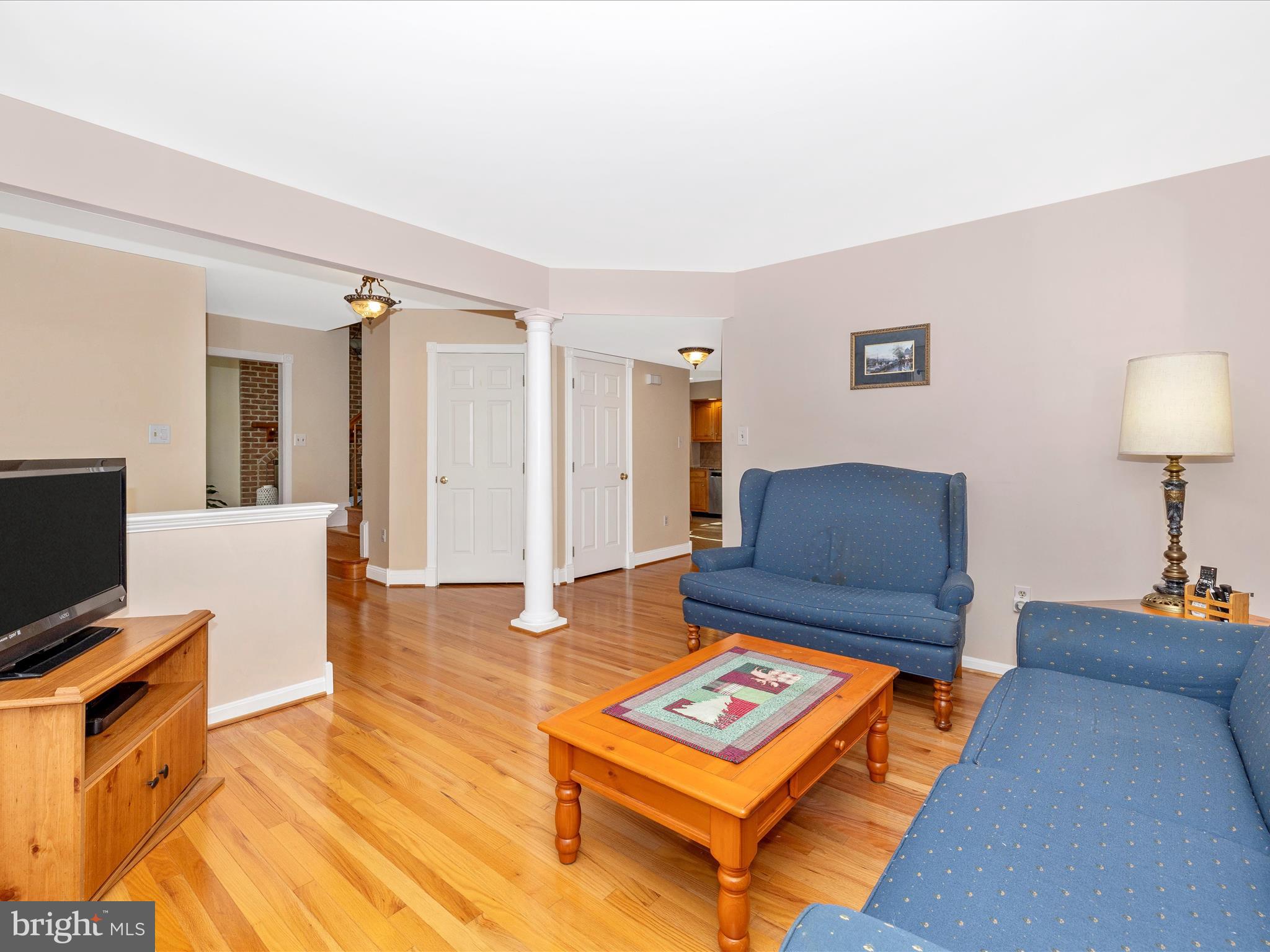 2207 Banner Hill Road Frederick, MD 21702 - Photo 8 of 72 Living Room
