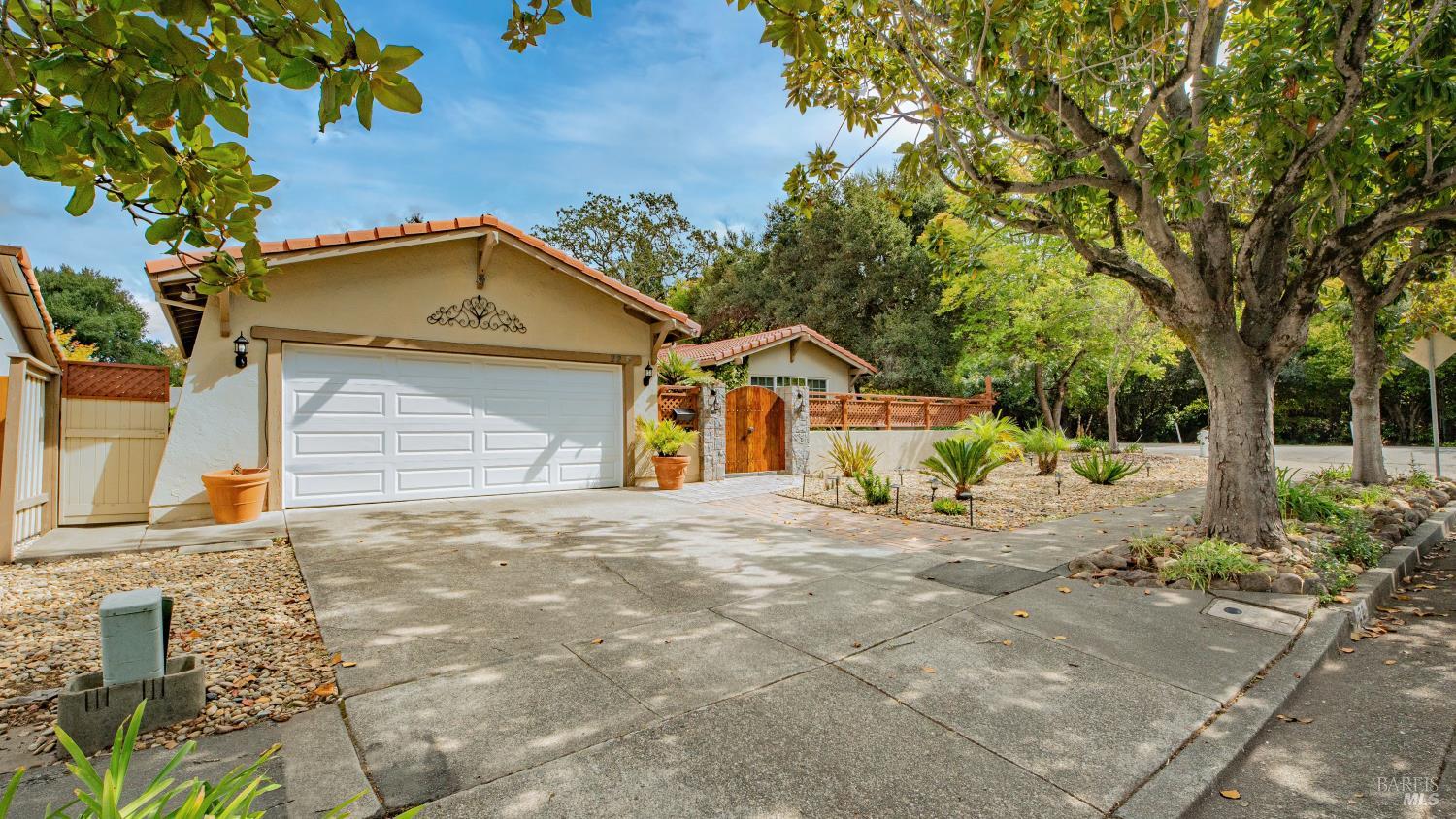 22 Greengate Court Santa Rosa, CA 95409 - Photo 9 of 73