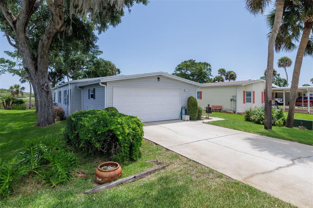 735 Navigators Way Edgewater, FL 32141 - Photo 5 of 52