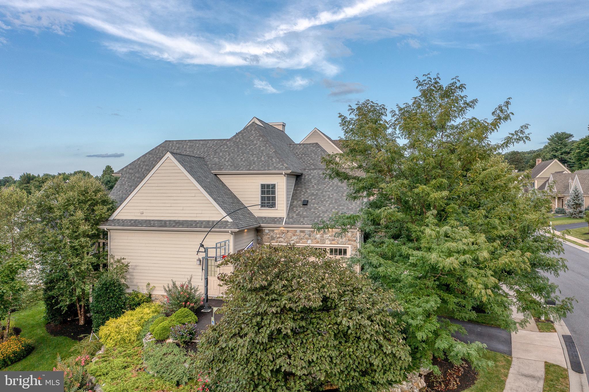 361 Addison Place Lancaster, PA 17601 - Photo 5 of 79 Side View