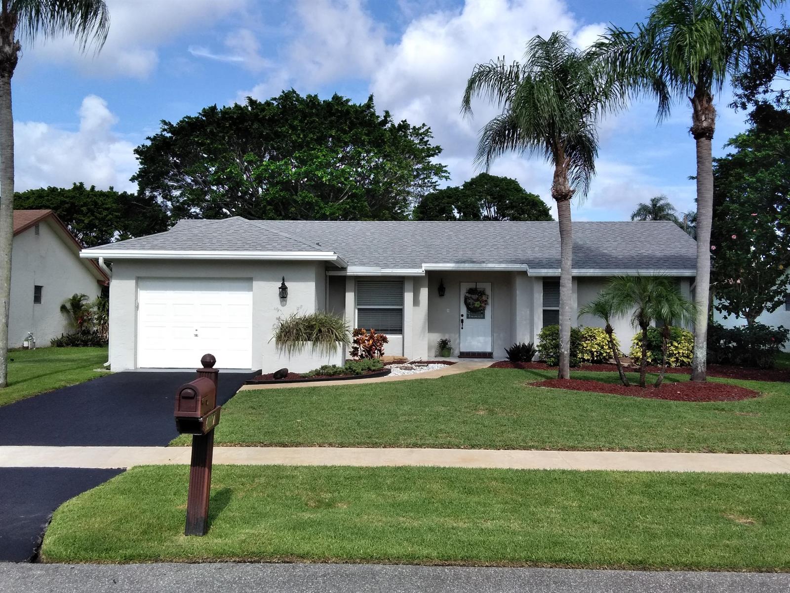 18077 Grove Avenue Boca Raton, FL 33498 - Photo 1 of 35 Front