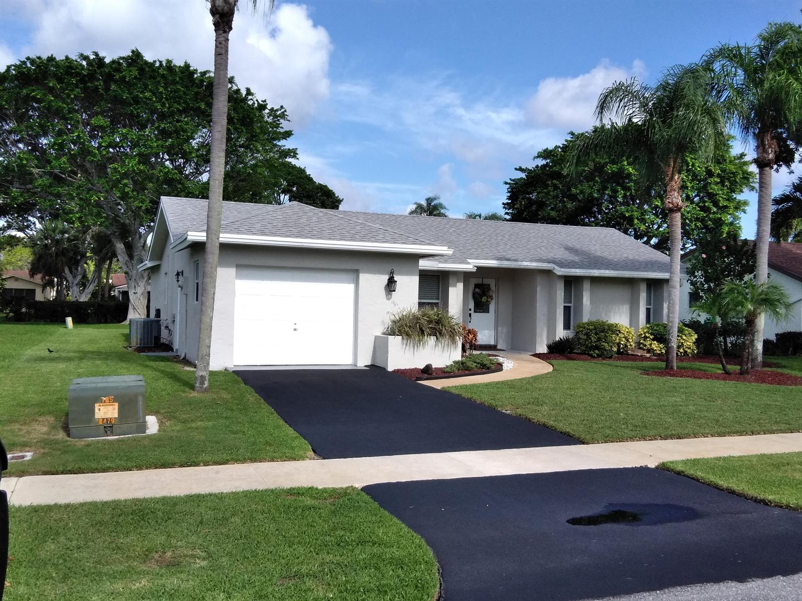 18077 Grove Avenue Boca Raton, FL 33498 - Photo 2 of 35 IMG_20180622_094646
