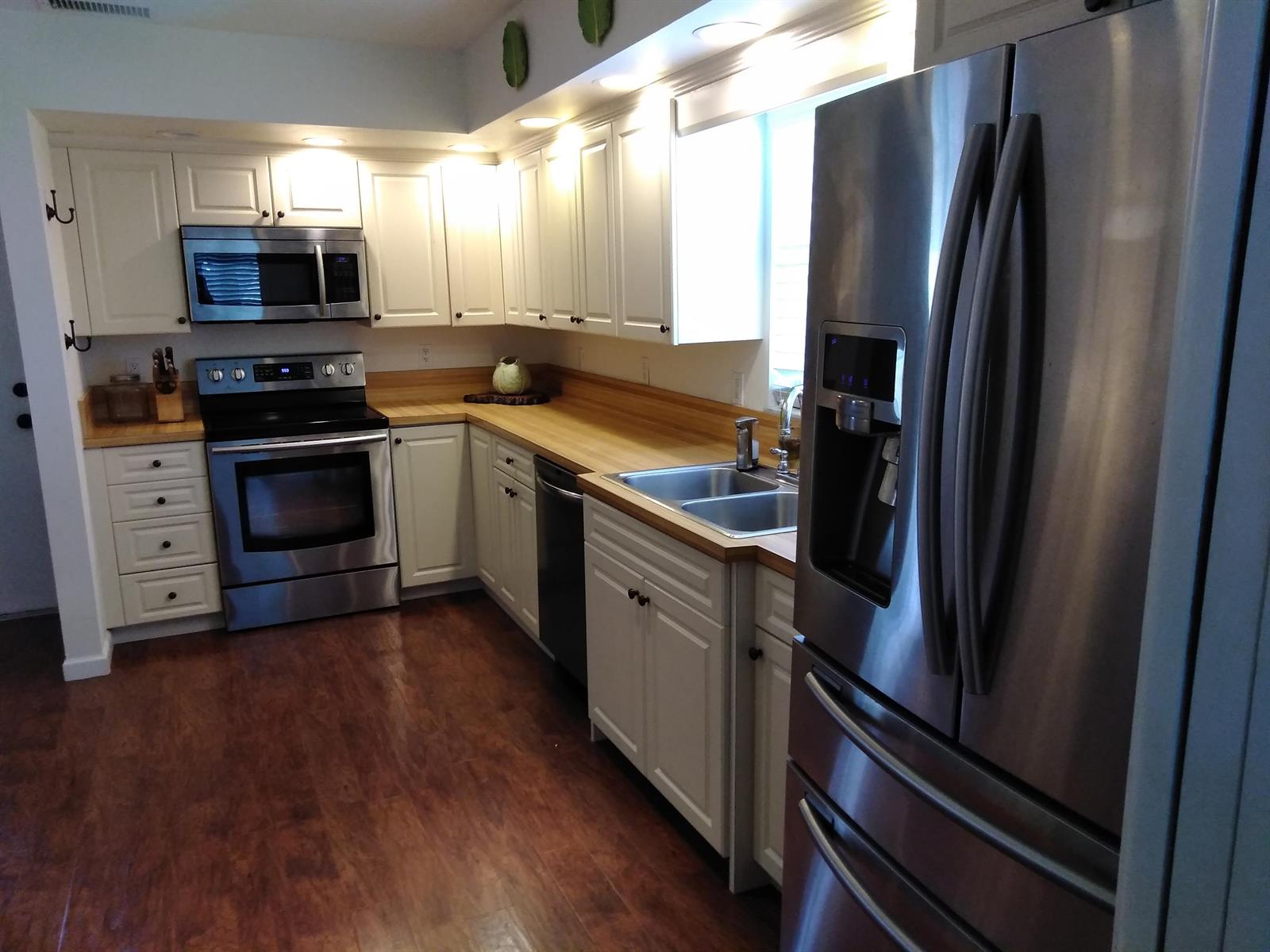 18077 Grove Avenue Boca Raton, FL 33498 - Photo 18 of 35 IMG_20180622_095913