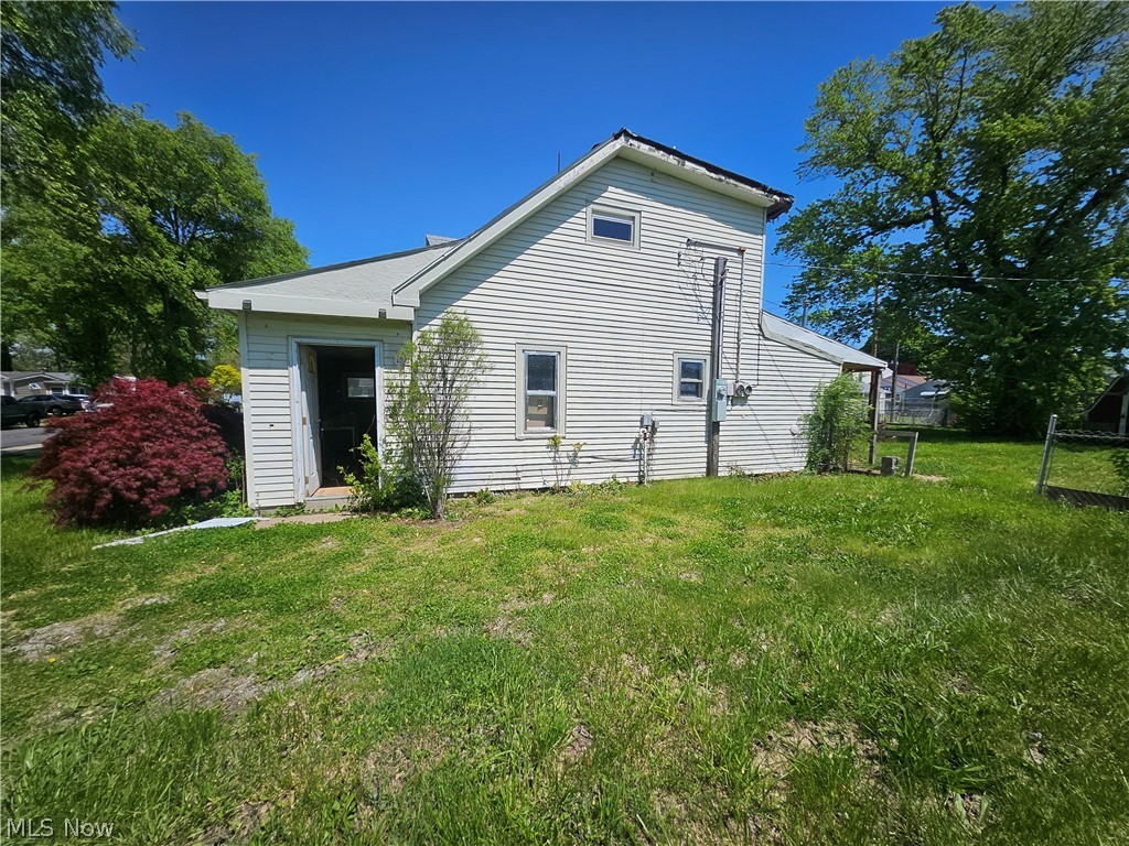 2234 Wilbert Street Sandusky, OH 44870 - Photo 3 of 14
