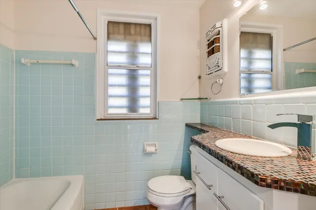 $2,200 | 1419 Corona Drive, Austin, TX 78723