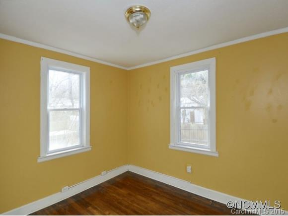 36 Cub Road Asheville, NC 28806 - Photo 9 of 14 Gallery Image 9