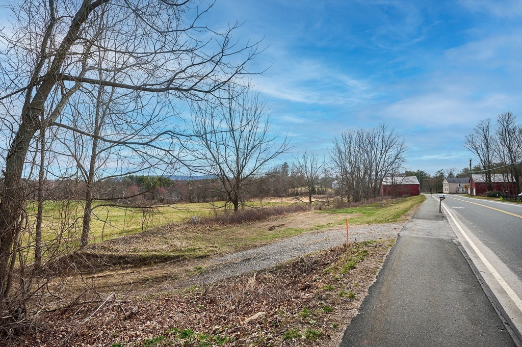 0 Glendale Road Southampton, MA 01073 - Photo 5 of 25 a view of a yard with wooden fence