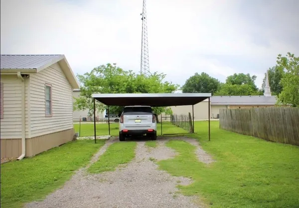 $165,000 | 100 Hickory Road, Lone Oak, TX 75453