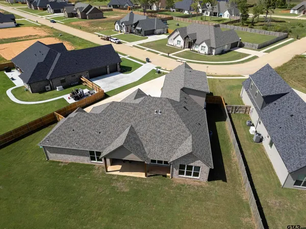 $730,000 | 12334 Harlon Street, Flint, TX 75762