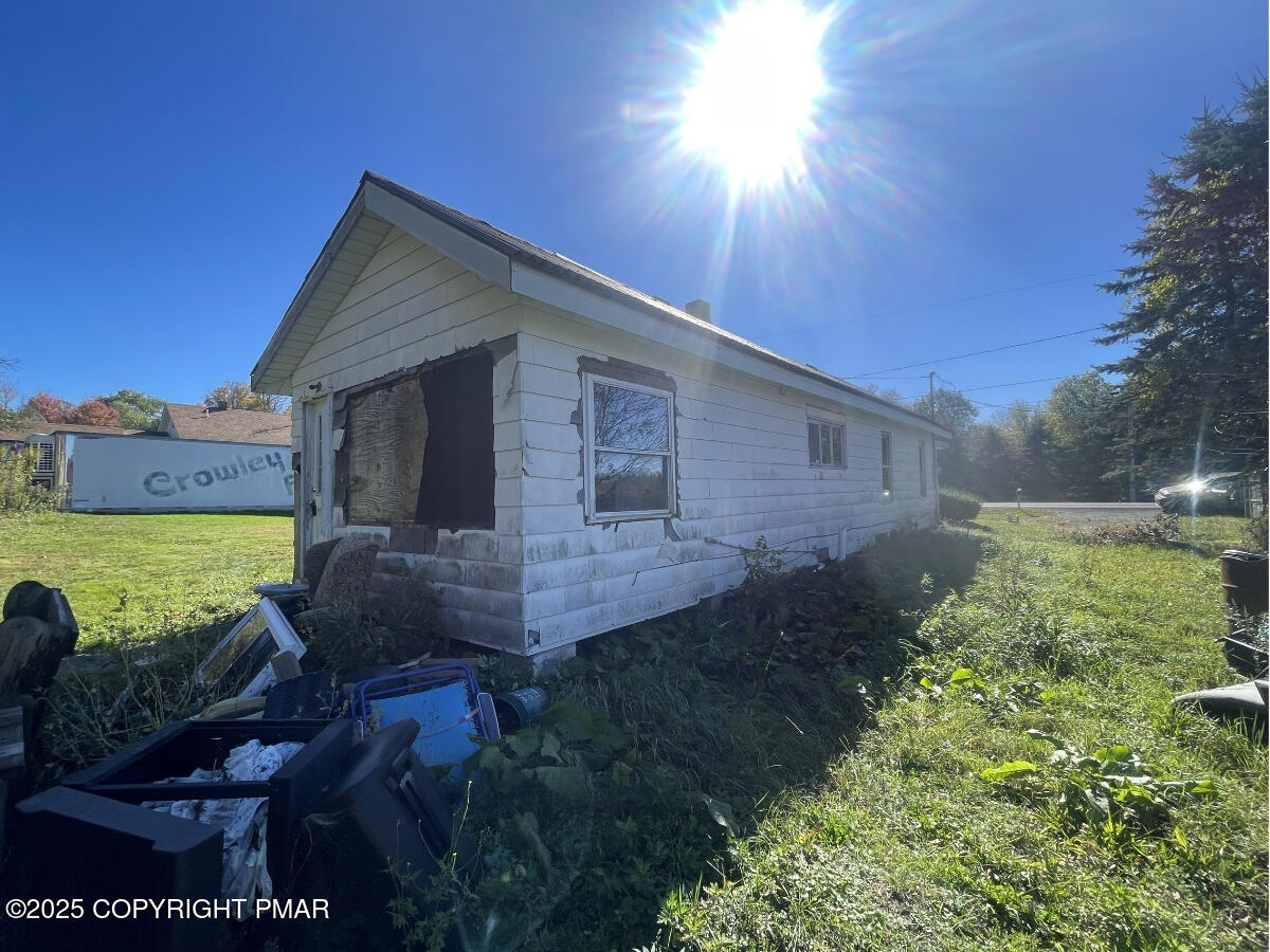 1900 Greenfield Road Jermyn, PA 18433 - Photo 11 of 86 11