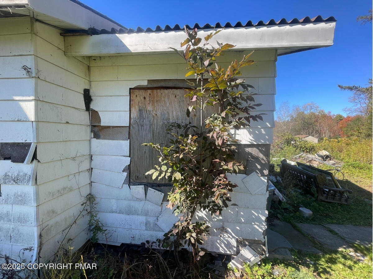 1900 Greenfield Road Jermyn, PA 18433 - Photo 14 of 86 a view of a pathway with an outdoor space