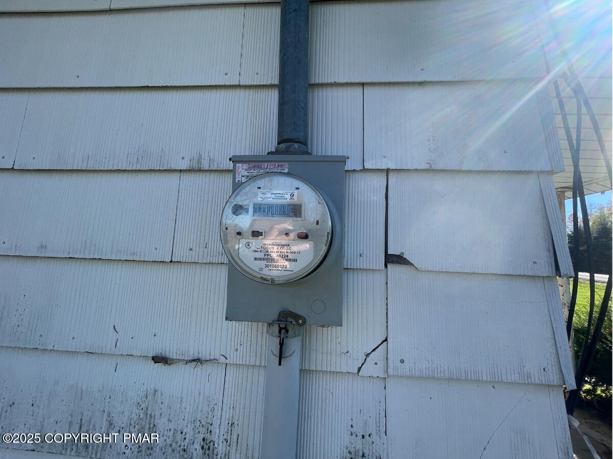 1900 Greenfield Road Jermyn, PA 18433 - Photo 17 of 86 17