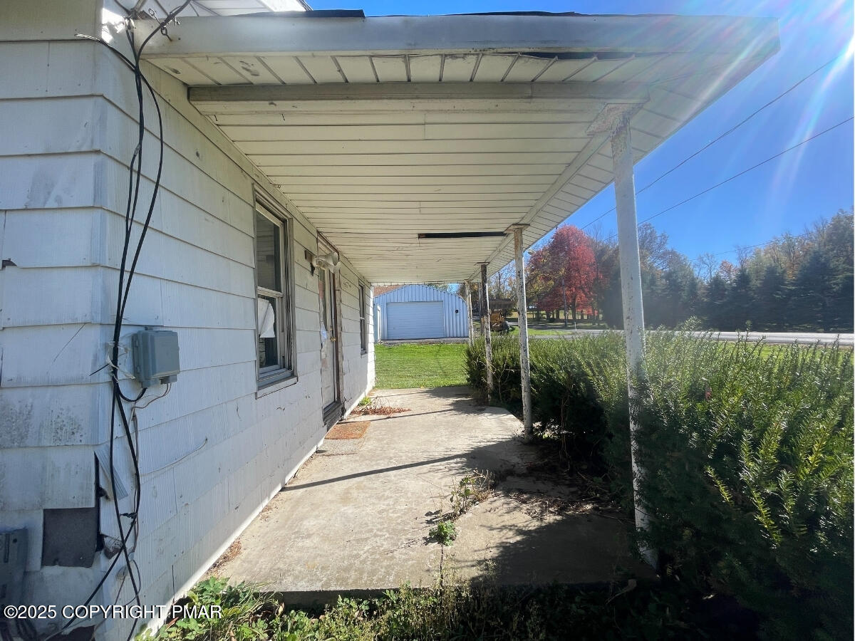 1900 Greenfield Road Jermyn, PA 18433 - Photo 4 of 86 a view of a back yard of the house