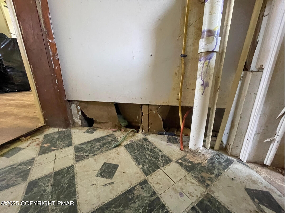 1900 Greenfield Road Jermyn, PA 18433 - Photo 51 of 86 50