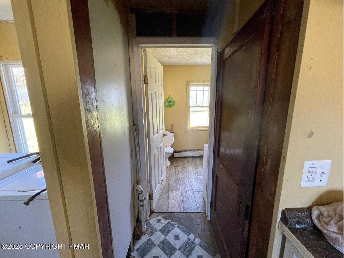 1900 Greenfield Road Jermyn, PA 18433 - Photo 57 of 86 56