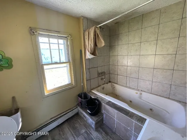 $79,900 | 1900 Greenfield Road, Jermyn, PA 18433