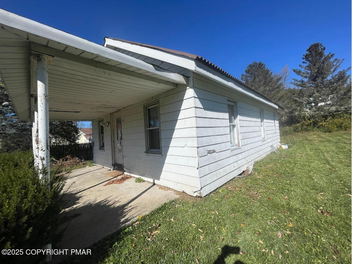 1900 Greenfield Road Jermyn, PA 18433 - Photo 6 of 86 6