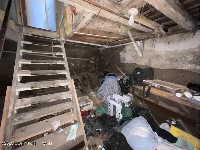 $79,900 | 1900 Greenfield Road, Jermyn, PA 18433