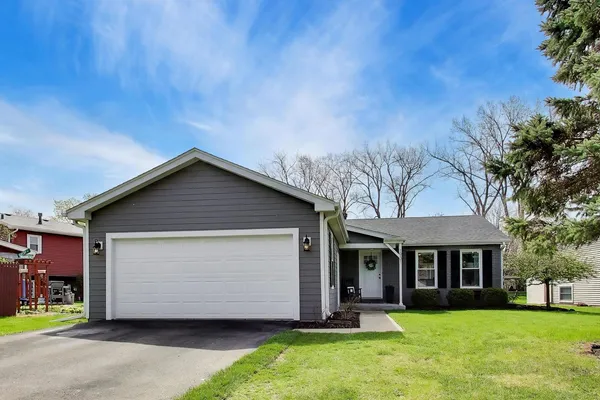 $385,000 | 1931 Moore Avenue, St. Charles, IL 60174