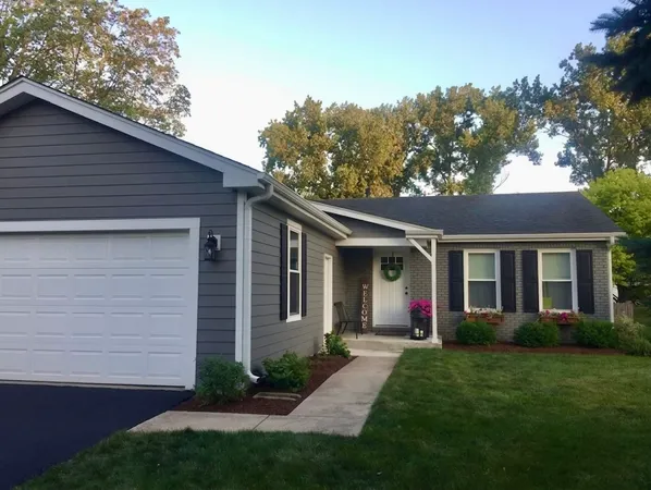 $385,000 | 1931 Moore Avenue, St. Charles, IL 60174