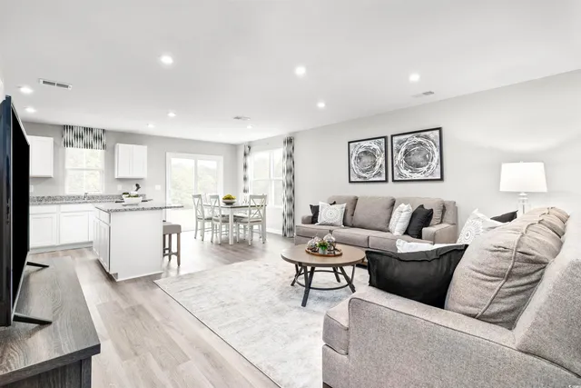 $231,165 | 3194 Northwest Edgemead Circle, Unit B, Ash, NC 28420