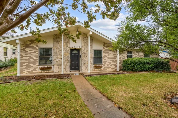 $2,400 | 4105 Astoria Street, Irving, TX 75062
