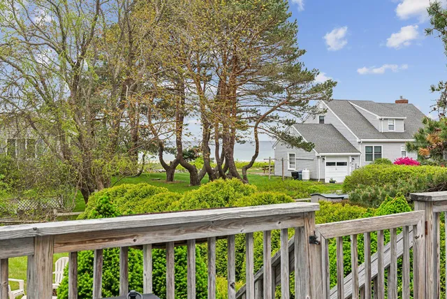 $2,100,000 | 1081 Kings Highway, Kennebunkport, ME 04046