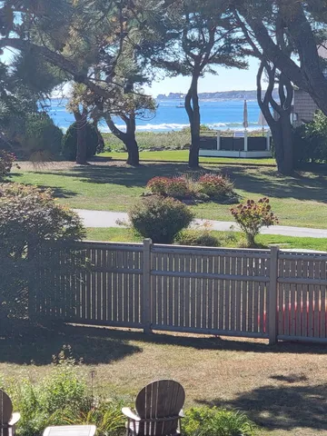 $2,100,000 | 1081 Kings Highway, Kennebunkport, ME 04046