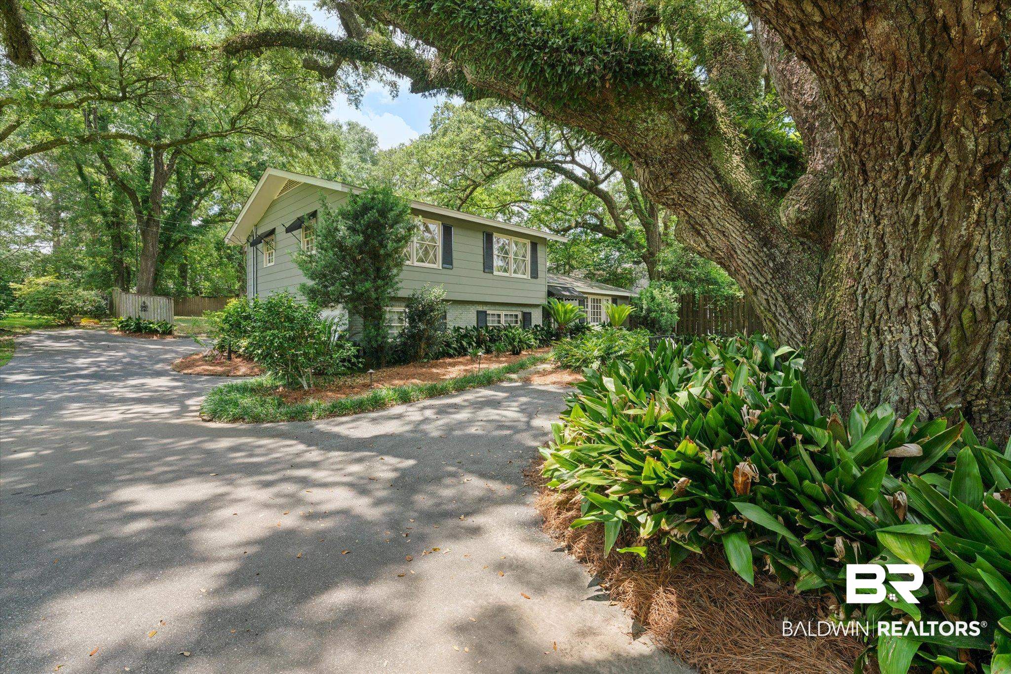 5317 Old Shell Road Mobile, AL 36608 - Photo 32 of 34