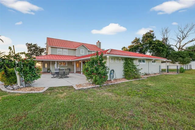 $899,000 | 36408 East Eldorado Lake Drive, Eustis, FL 32736