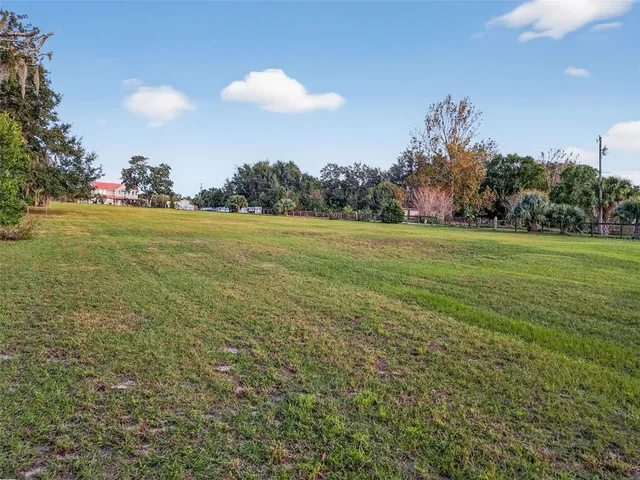 $899,000 | 36408 East Eldorado Lake Drive, Eustis, FL 32736