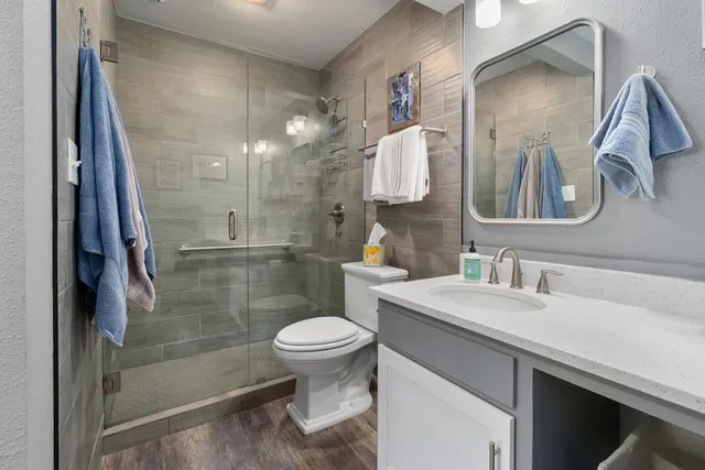 $500,000 | 1501 West Barton Springs Road, Unit 107, Austin, TX 78704