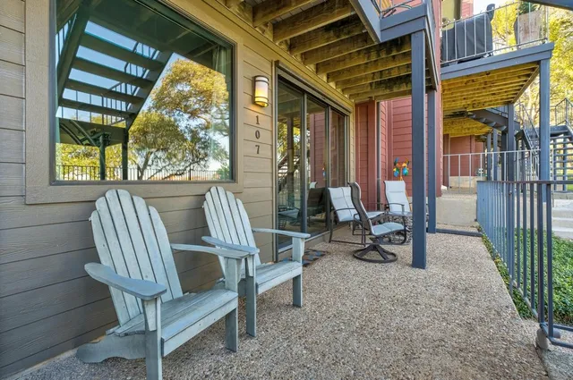 $500,000 | 1501 West Barton Springs Road, Unit 107, Austin, TX 78704