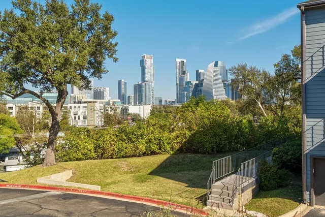 $500,000 | 1501 West Barton Springs Road, Unit 107, Austin, TX 78704