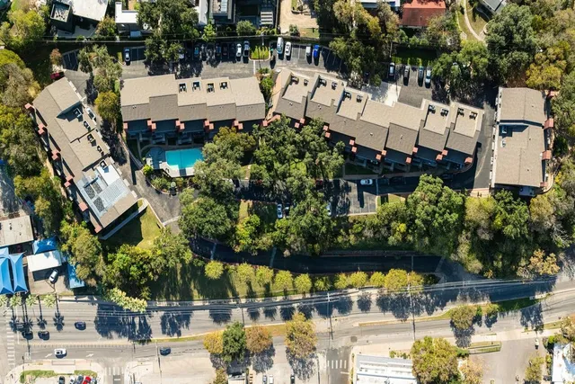 $500,000 | 1501 West Barton Springs Road, Unit 107, Austin, TX 78704