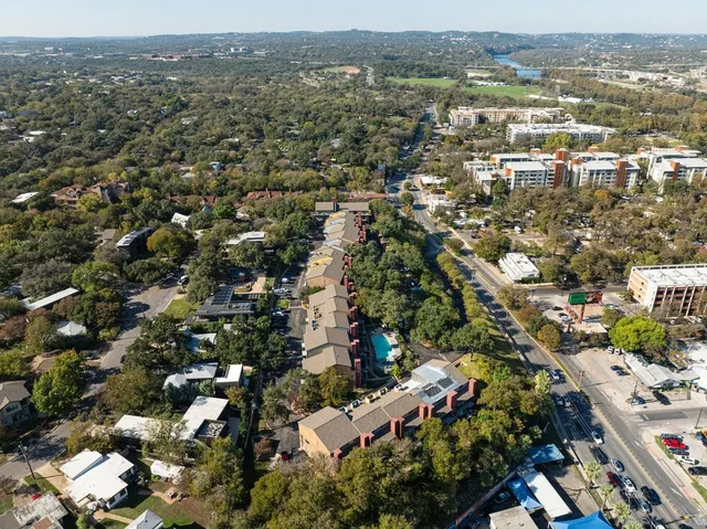 $500,000 | 1501 West Barton Springs Road, Unit 107, Austin, TX 78704