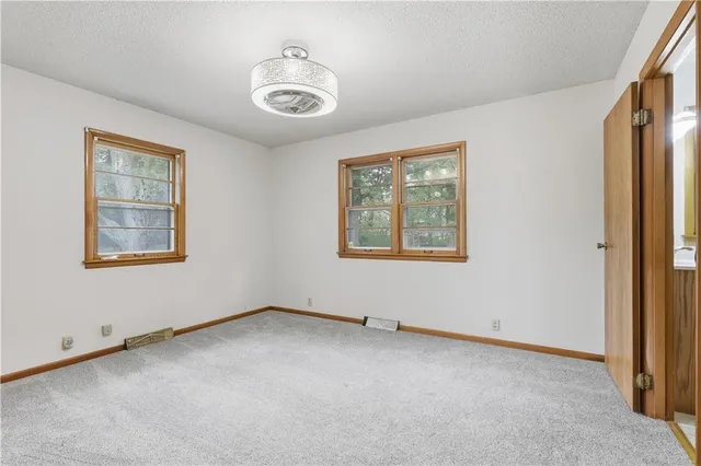 $378,000 | 610 North Shore Drive, Lake Waukomis, MO 64151