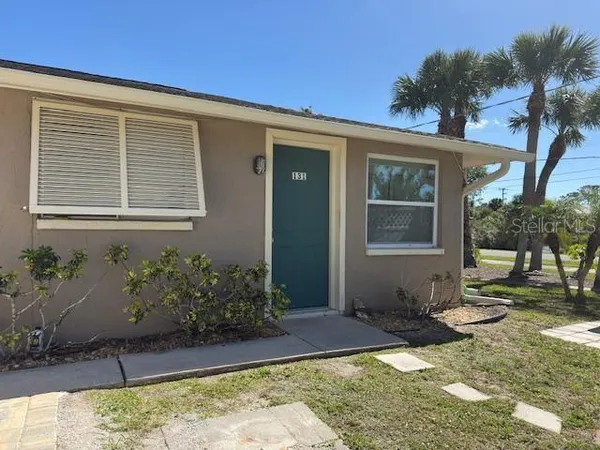 $1,300 | 131 West Perry Lane, Englewood, FL 34223