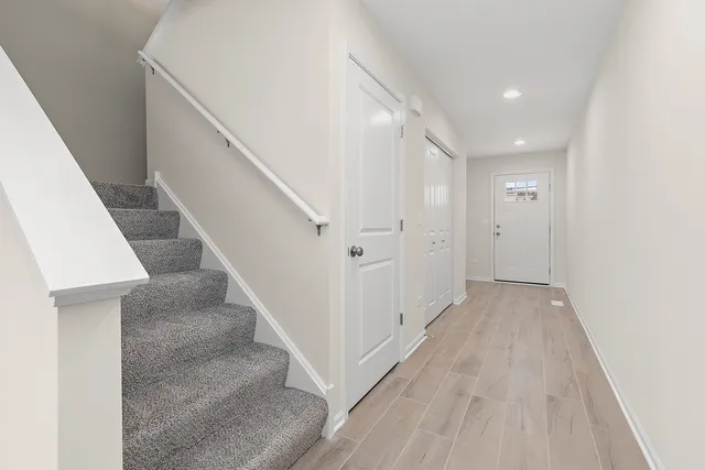 $294,900 | 1444 Somerset Drive, Beecher, IL 60401