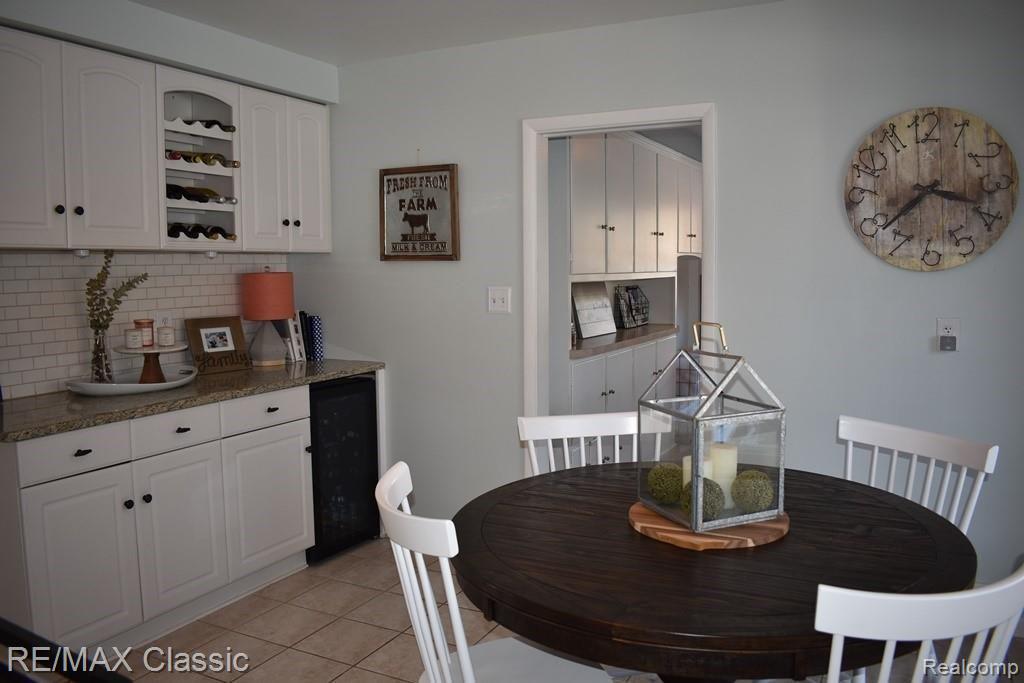 31974 Lahser Road Beverly Hills, MI 48025 - Photo 14 of 40