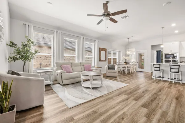 $468,000 | 1006 Summer Glen, Georgetown, TX 78628