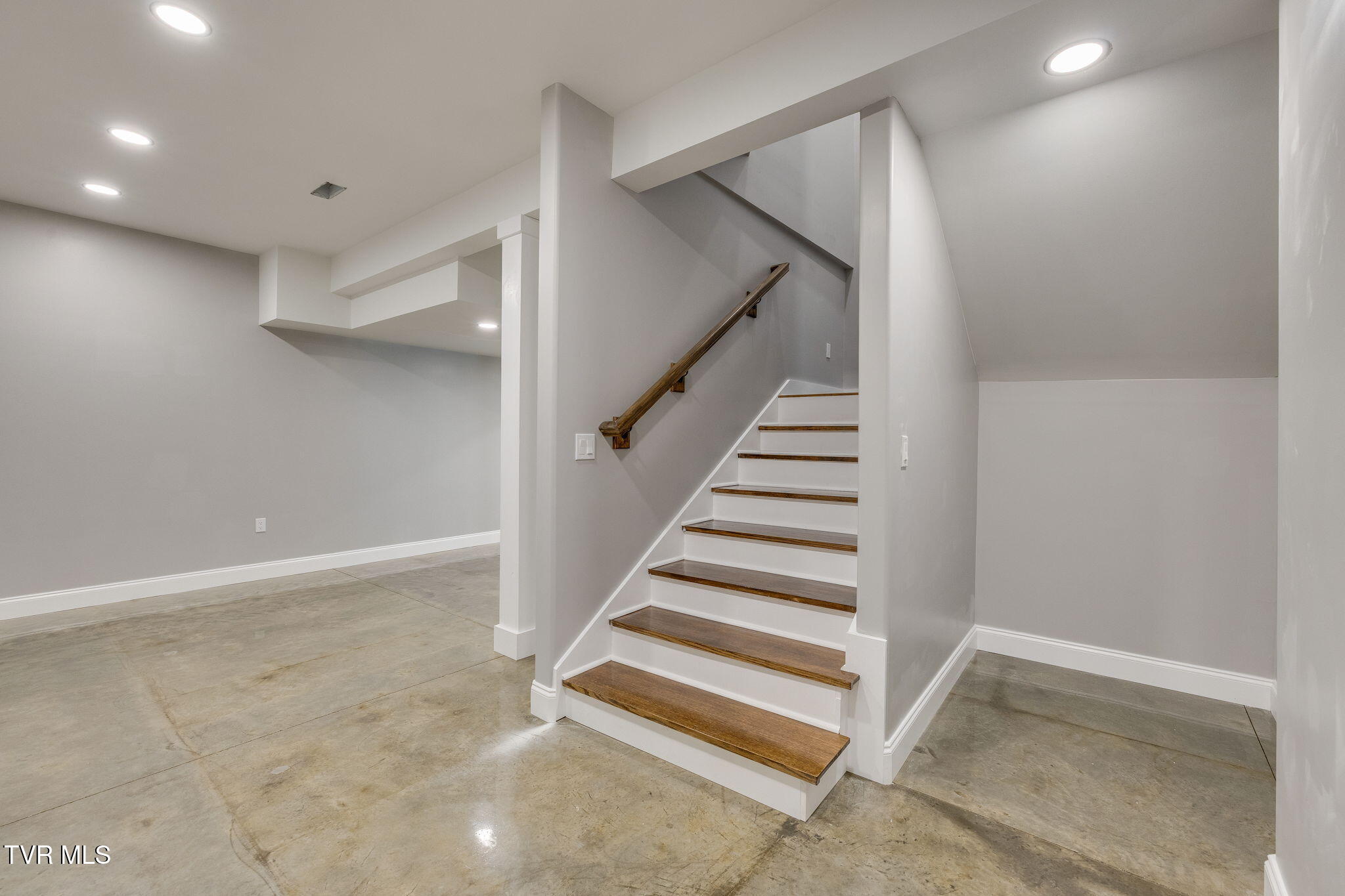 173 Hall Road Jonesborough, TN 37659 - Photo 17 of 30 027