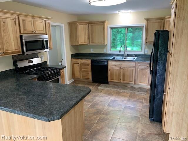 6363 North Belsay Road Flint, MI 48506 - Photo 3 of 31 IMG_7288.jpg