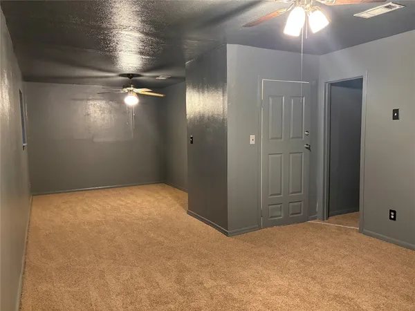 $229,900 | 415 Zinn Drive, Crosby, TX 77532