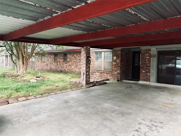 $229,900 | 415 Zinn Drive, Crosby, TX 77532