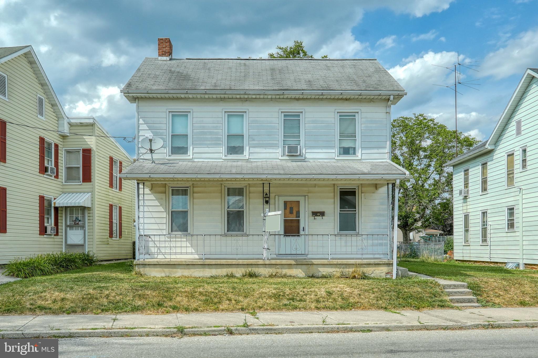 16 Ridge Avenue Hanover, PA 17331 - Photo 2 of 34 Gallery Image 2
