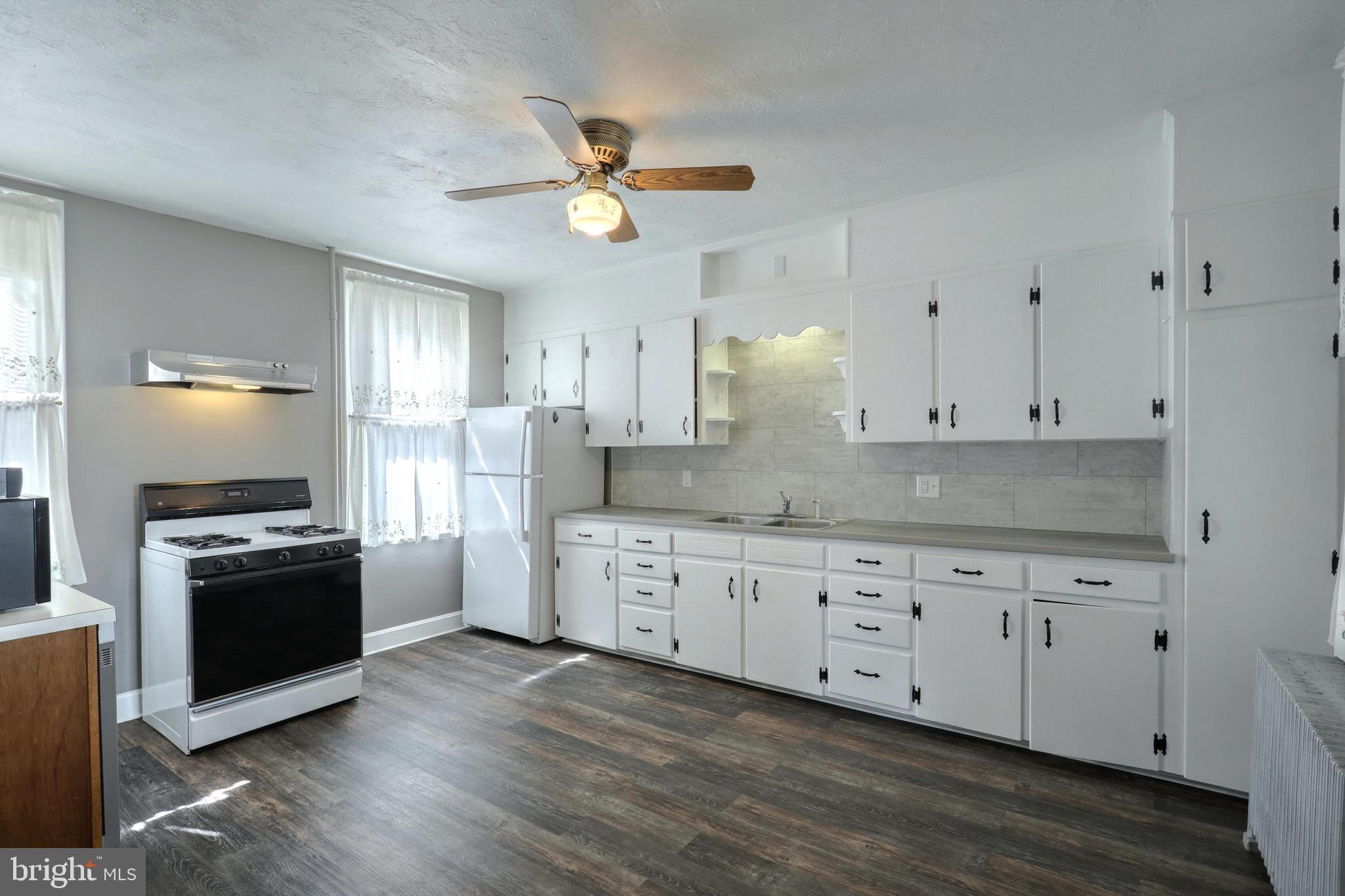 16 Ridge Avenue Hanover, PA 17331 - Photo 13 of 34 Gallery Image 13