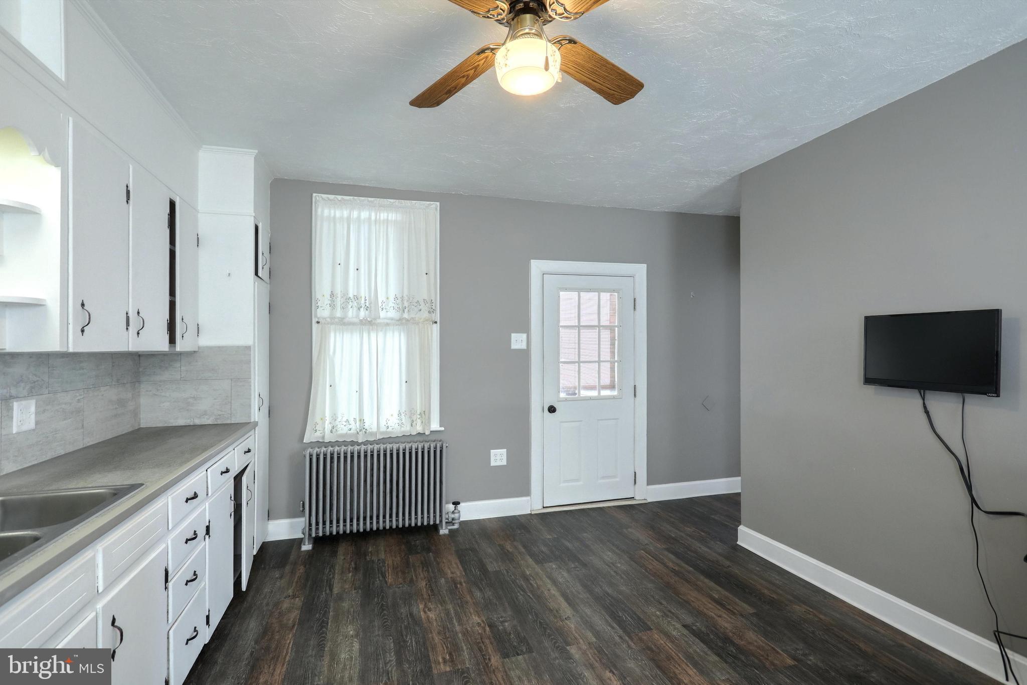 16 Ridge Avenue Hanover, PA 17331 - Photo 15 of 34 Gallery Image 15