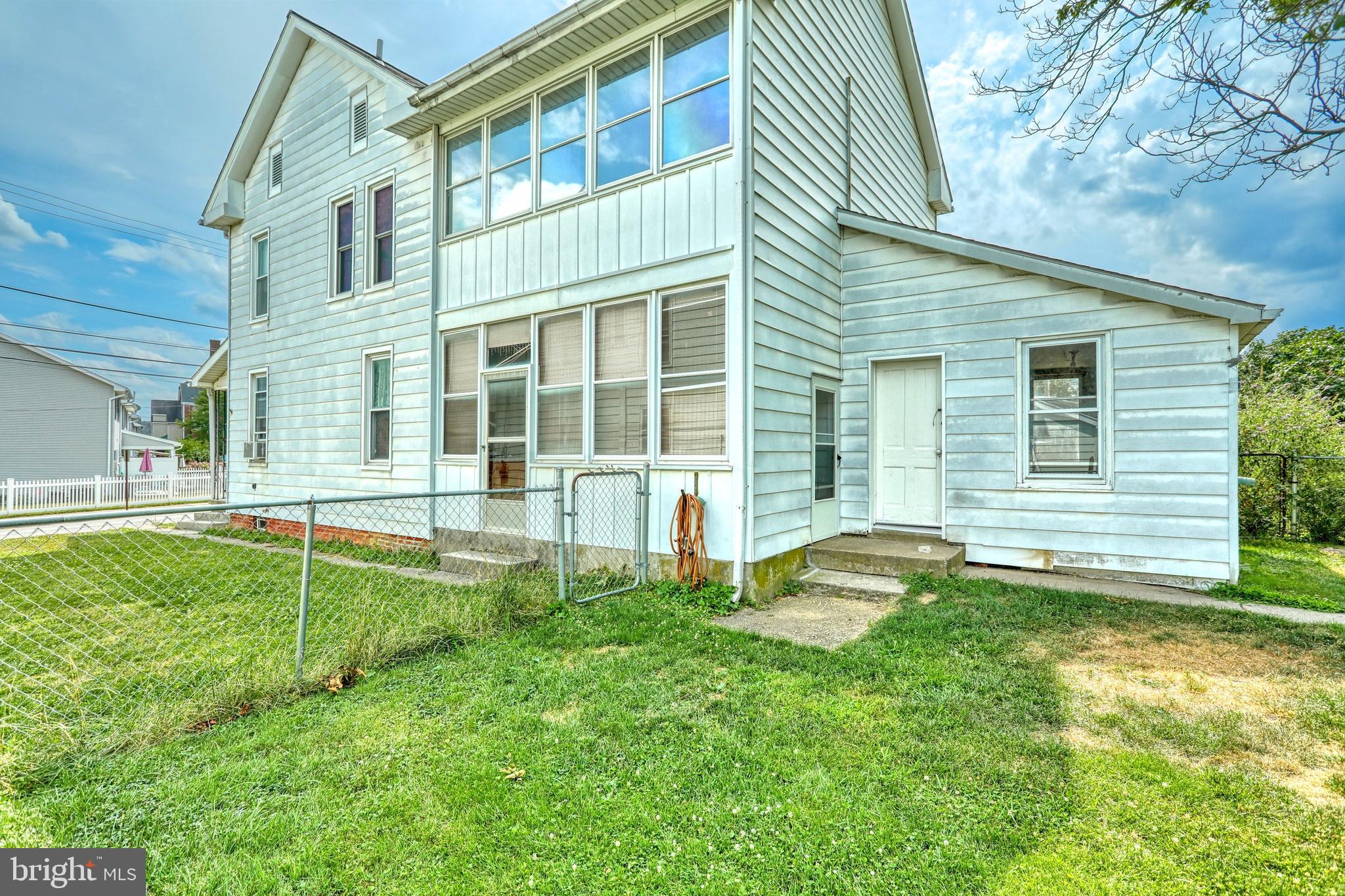 16 Ridge Avenue Hanover, PA 17331 - Photo 7 of 34 Gallery Image 7